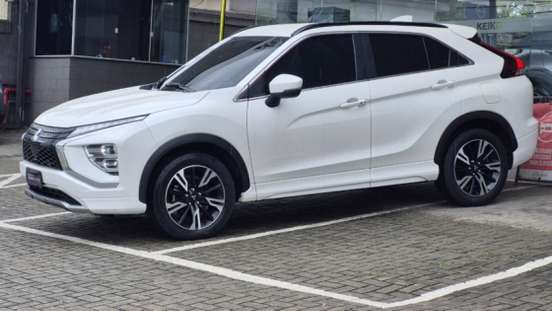 MITSUBISHI-ECLIPSE CROSS-1.5 MIVEC TURBO GASOLINA HPE CVT MITSUBISHI-ECLIPSE CROSS-2024