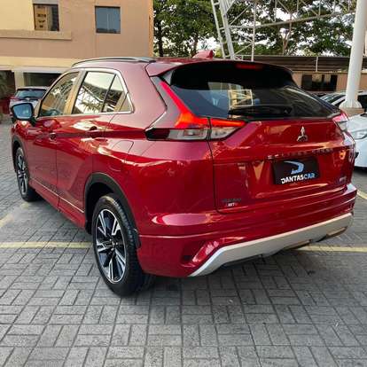 MITSUBISHI-ECLIPSE CROSS-2024