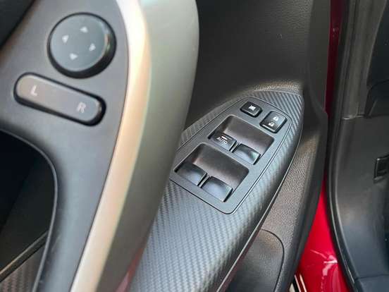 MITSUBISHI-ECLIPSE CROSS-1.5 MIVEC TURBO GASOLINA HPE CVT MITSUBISHI-ECLIPSE CROSS-2024