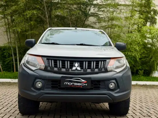 MITSUBISHI-L200 TRITON-2.4 16V TURBO DIESEL SPORT GL CD 4P 4X4 MANUAL MITSUBISHI-L200 TRITON-2021