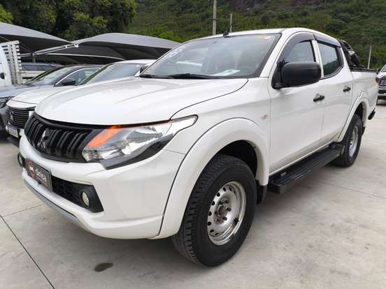 MITSUBISHI-L200 TRITON-2.4 16V TURBO DIESEL GL CD 4X4 MANUAL MITSUBISHI-L200 TRITON-2022