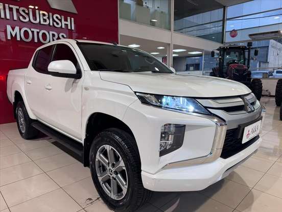 MITSUBISHI-L200 TRITON-2023