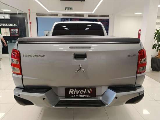 MITSUBISHI-L200 TRITON-2022