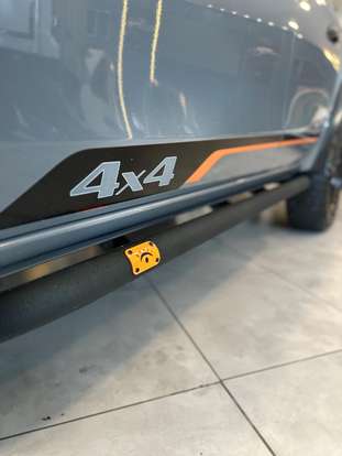 MITSUBISHI-L200 TRITON-2023