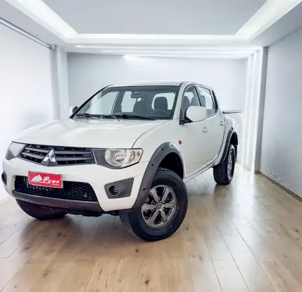 MITSUBISHI-L200 TRITON-2013
