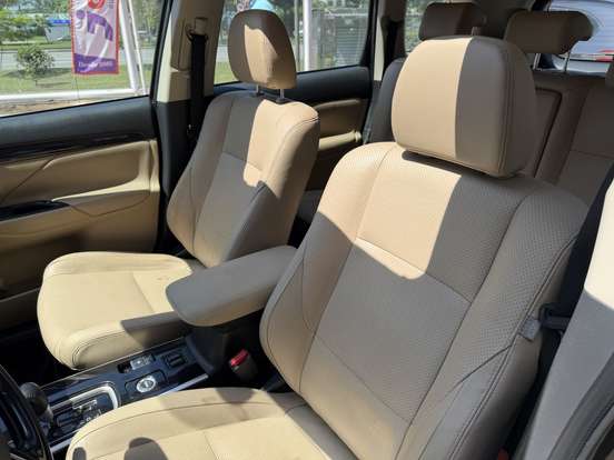 MITSUBISHI-OUTLANDER-2017