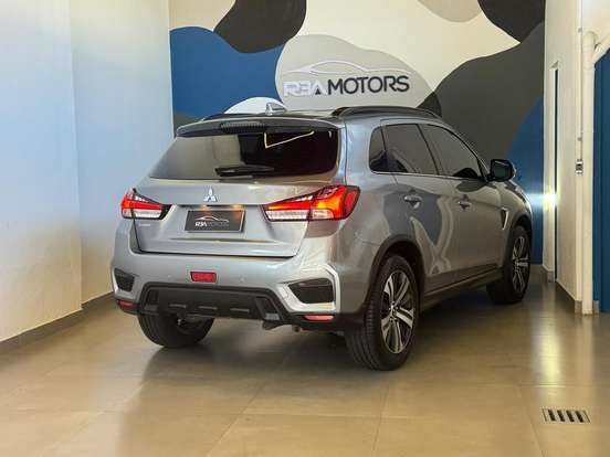 MITSUBISHI-OUTLANDER SPORT-2.0 MIVEC FLEX HPE AWD AUTOMÁTICO MITSUBISHI-OUTLANDER SPORT-2021