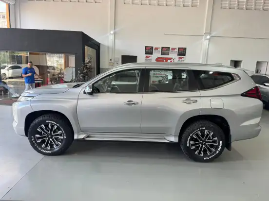 MITSUBISHI-PAJERO SPORT-2020