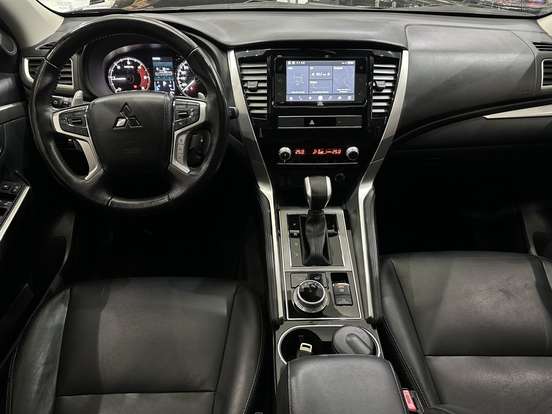MITSUBISHI-PAJERO SPORT-2.4 16V MIVEC TURBO DIESEL HPE-S AWD AUTOMÁTICO MITSUBISHI-PAJERO SPORT-2024