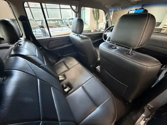 MITSUBISHI-PAJERO TR4-2.0 4X4 16V 140CV FLEX 4P AUTOMÁTICO MITSUBISHI-PAJERO TR4-2010