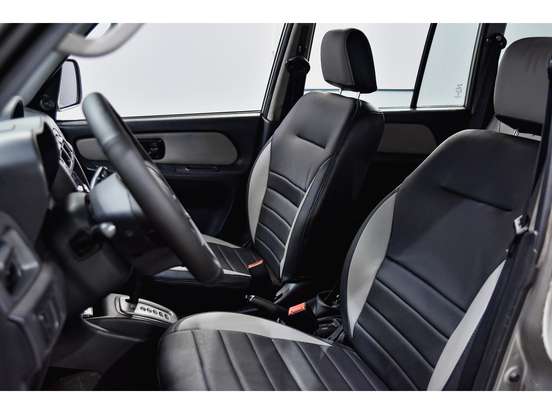 MITSUBISHI-PAJERO TR4-2013