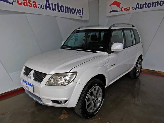MITSUBISHI PAJERO TR4 2.0 4X4 16V 140CV FLEX 4P AUTOMÁTICO