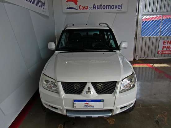 MITSUBISHI-PAJERO TR4-2013