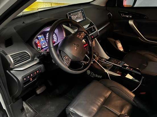 MITSUBISHI-ECLIPSE CROSS-1.5 MIVEC TURBO GASOLINA HPE-S S-AWC CVT MITSUBISHI-ECLIPSE CROSS-2021