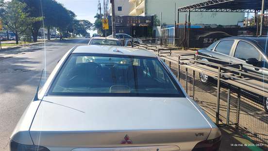 MITSUBISHI-GALANT-2000