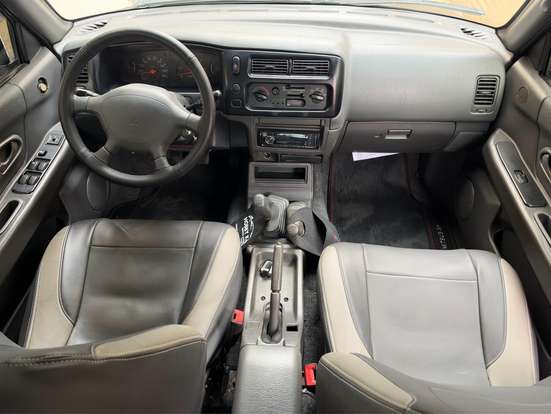 MITSUBISHI-L200-2007