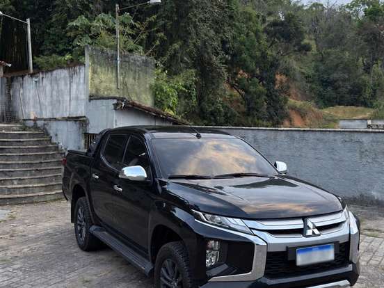 MITSUBISHI-L200 TRITON-2.4 16V TURBO DIESEL SPORT HPE CD 4P 4X4 AUTOMÁTICO MITSUBISHI-L200 TRITON-2024