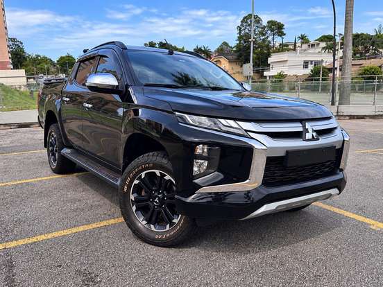 MITSUBISHI-L200 TRITON-2024