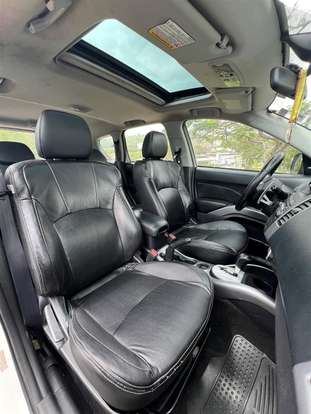 MITSUBISHI-OUTLANDER-2012