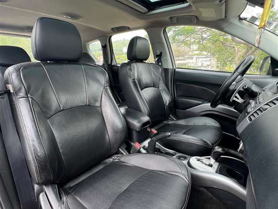 MITSUBISHI-OUTLANDER-2.0 16V GASOLINA 4P AUTOMÁTICO MITSUBISHI-OUTLANDER-2012