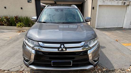 MITSUBISHI-OUTLANDER-3.0 GT 4X4 V6 24V GASOLINA 4P AUTOMÁTICO MITSUBISHI-OUTLANDER-2018