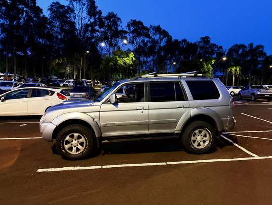 MITSUBISHI-PAJERO-2.5 HD 4X4 8V TURBO INTERCOOLER DIESEL 4P MANUAL MITSUBISHI-PAJERO-2007