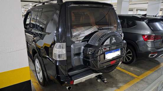 MITSUBISHI-PAJERO FULL-2012