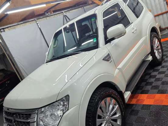 MITSUBISHI-PAJERO FULL-3.8 HPE 4X4 V6 24V GASOLINA 2P AUTOMÁTICO MITSUBISHI-PAJERO FULL-2015