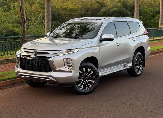 MITSUBISHI PAJERO SPORT 2.4 16V MIVEC TURBO DIESEL HPE AWD AUTOMÁTICO