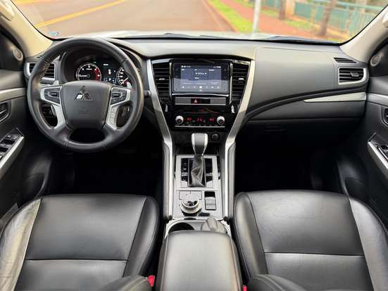 MITSUBISHI-PAJERO SPORT-2023