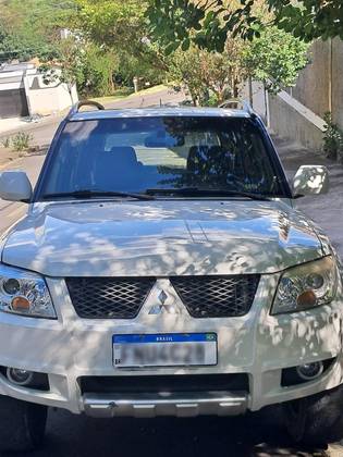 MITSUBISHI PAJERO TR4 2.0 4X4 16V 140CV FLEX 4P AUTOMÁTICO