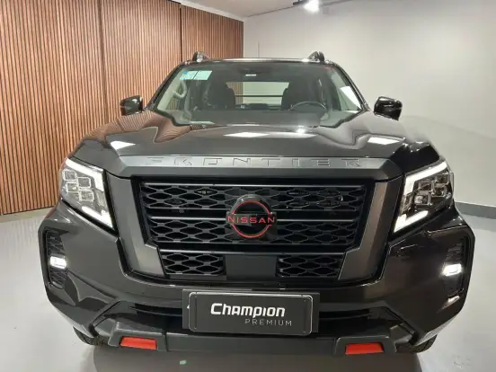 NISSAN-FRONTIER-2024
