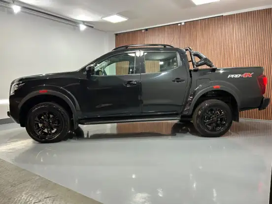 NISSAN-FRONTIER-2.3 16V TURBO DIESEL PRO4X CD 4X4 AUTOMÁTICO NISSAN-FRONTIER-2024