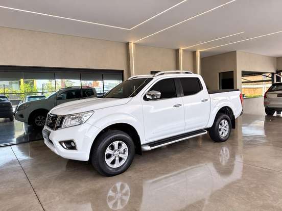 NISSAN-FRONTIER-2018