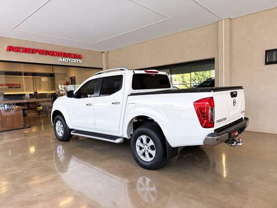 NISSAN-FRONTIER-2.3 16V TURBO DIESEL LE CD 4X4 AUTOMÁTICO NISSAN-FRONTIER-2018