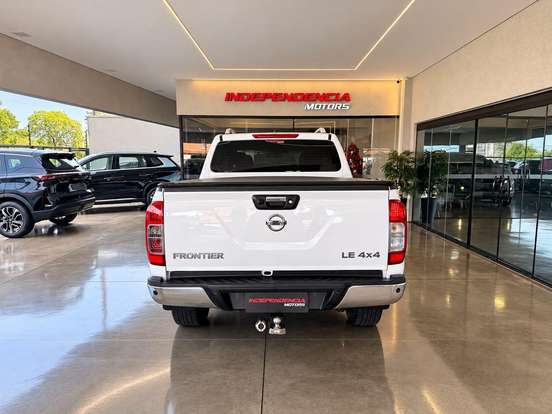 NISSAN-FRONTIER-2018