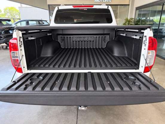 NISSAN-FRONTIER-2.3 16V TURBO DIESEL LE CD 4X4 AUTOMÁTICO NISSAN-FRONTIER-2018