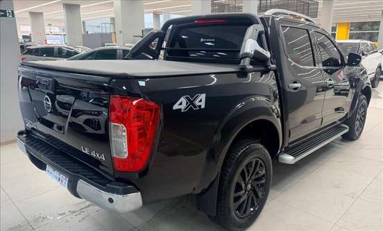 NISSAN-FRONTIER-2021