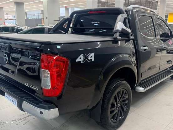 NISSAN-FRONTIER-2.3 16V TURBO DIESEL LE CD 4X4 AUTOMÁTICO NISSAN-FRONTIER-2021