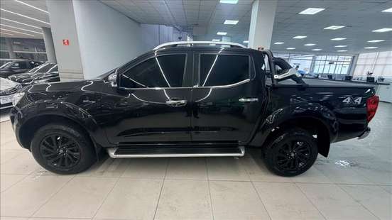 NISSAN-FRONTIER-2021
