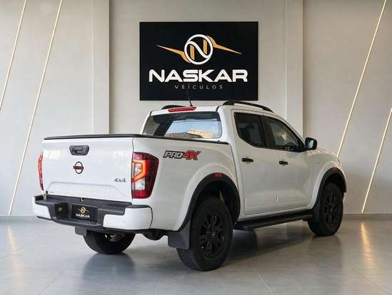 NISSAN-FRONTIER-2023