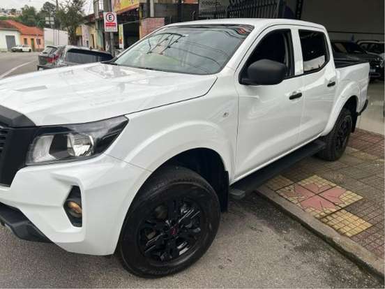 NISSAN-FRONTIER-2024