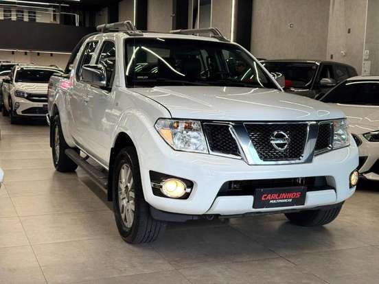 NISSAN-FRONTIER-2015