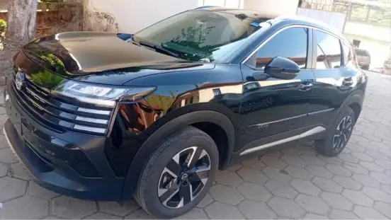 NISSAN-KICKS-2025