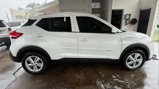 NISSAN-KICKS-2019