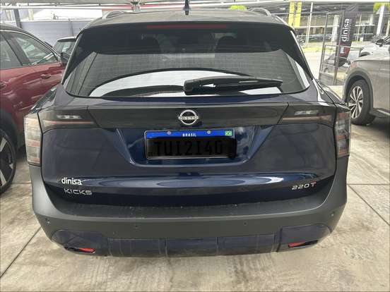 NISSAN-KICKS-2025