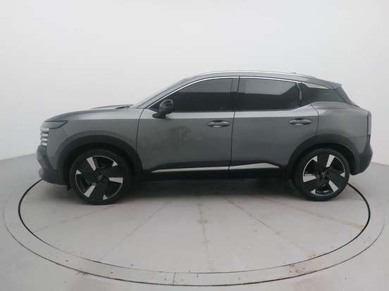 NISSAN-KICKS-2025