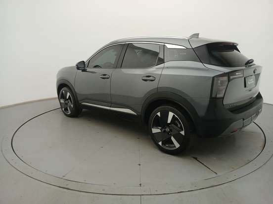 NISSAN-KICKS-2025