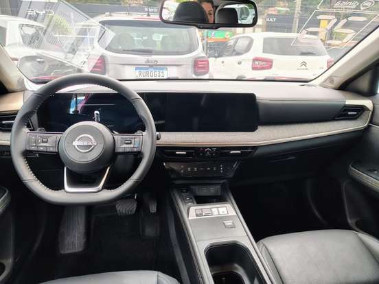 NISSAN-KICKS-2025