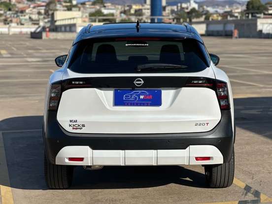 NISSAN-KICKS-2025
